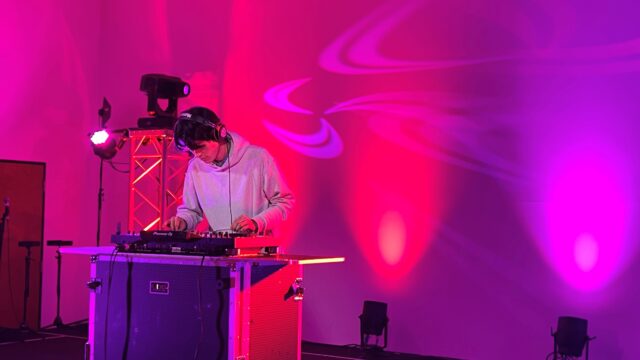 DJ